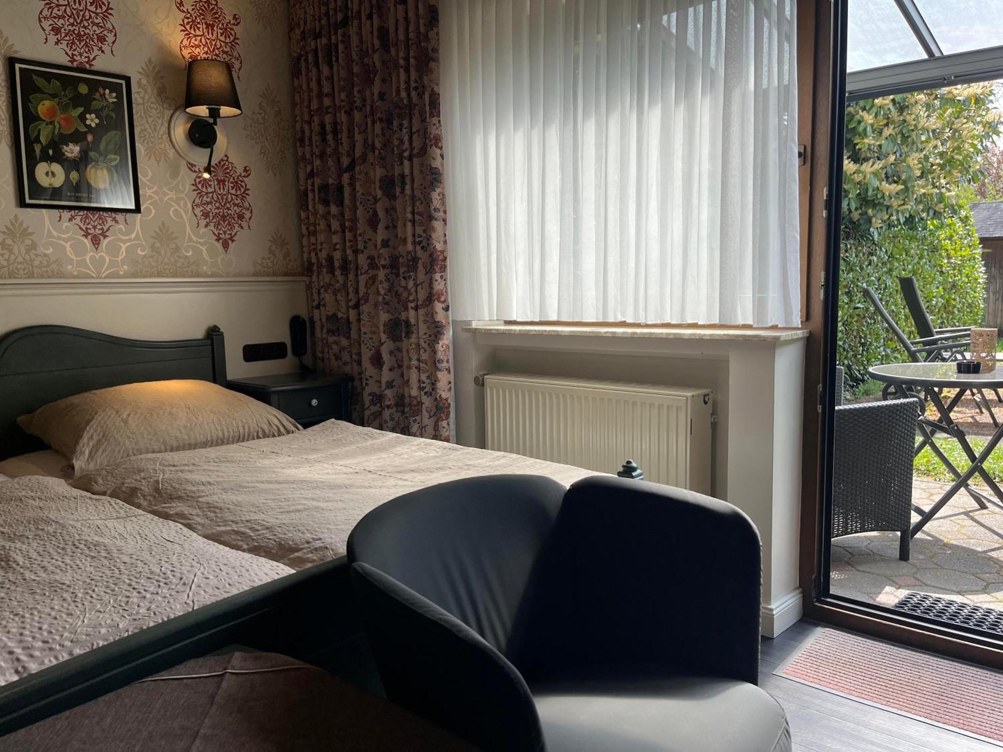 Pension Zum Golfstuebchen Echternacherbruck Екстер'єр фото
